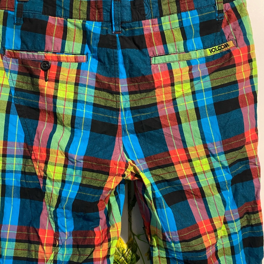 Volcom bright check men’s skate mid shorts 30 - Picture 8 of 12